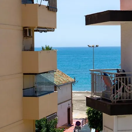 Victoria Playa Malaga Apartment